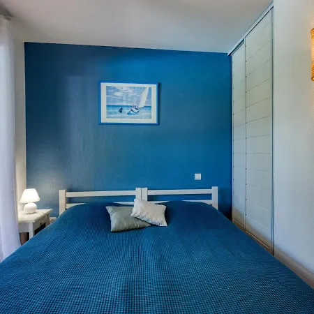 Holiday home Eden Parc By Interhome